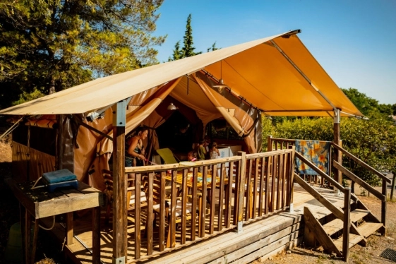Camping La Pinède